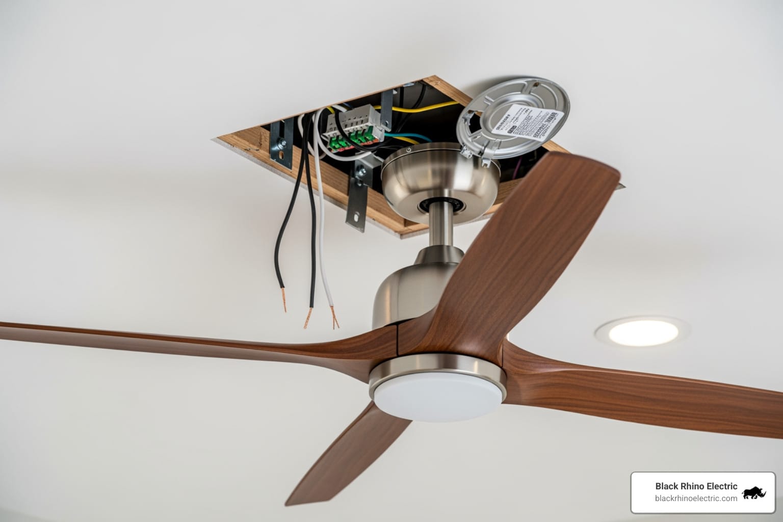 You are currently viewing Cool Comfort: Everything About Ceiling Fan Installation in Layton