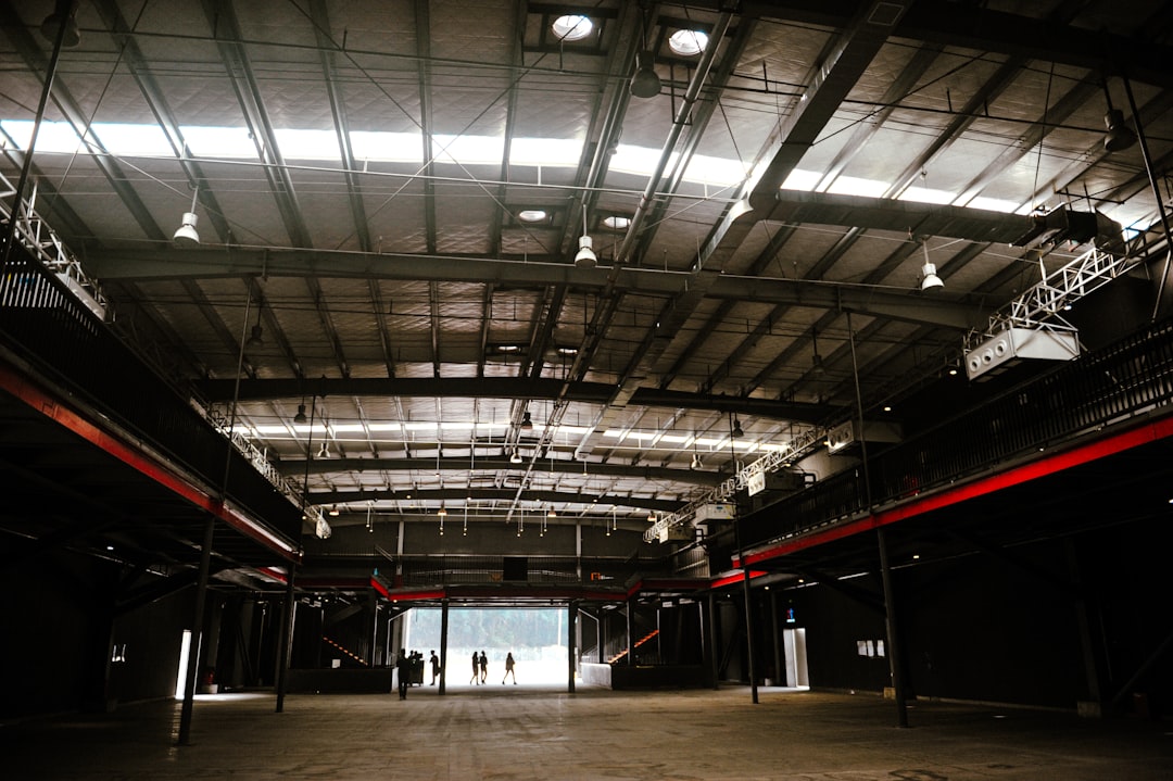 You are currently viewing Brighten Your Business with Professional LED Lighting Experts